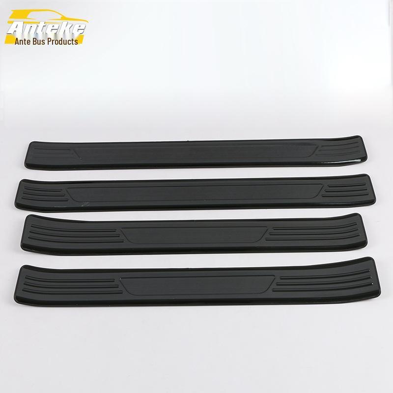 19 Hongguang PLUS Bright Sill and Trunk Bumper Strip Set