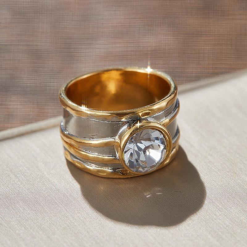 Fashion Niche Geometric Retro Wide Face Inlaid Zircon Ring for Women Men High-end Design Sense Personalized Party Zircon Gift