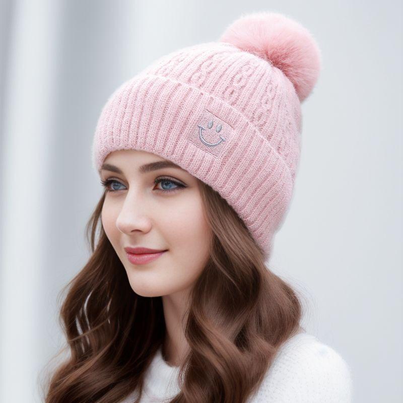 

Women s Autumn & Winter Smiley Face Pom-Pom Knit Hat - Velvet Lined, Thickened, Cold-Proof, and Warm. розовый