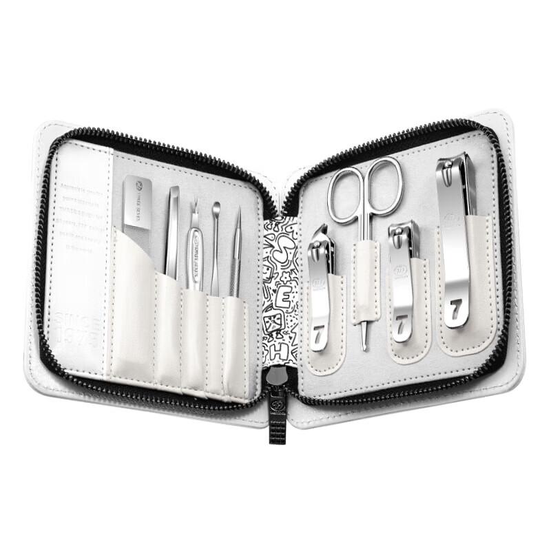 Three Seven 9-Piece Graffiti Manicure Set