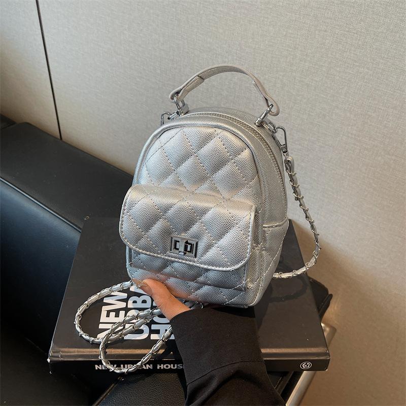 Bag Women's Fashion Trend Backpack 2025 Summer New Niche Simple Casual Rhombus Women's Bag