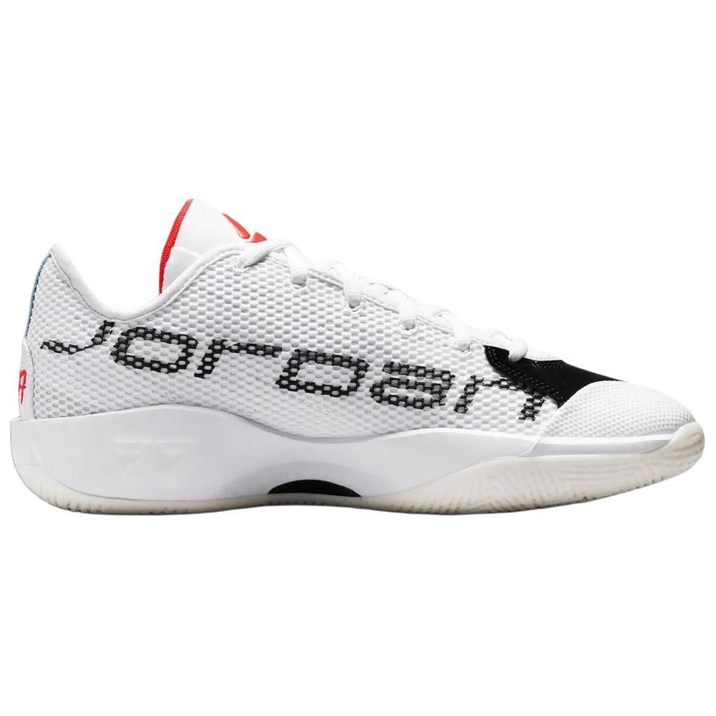 Jordan Luka .77 PF Pohodlné Basketbalové boty Unisex tenisky Bílá Černá IF1611101