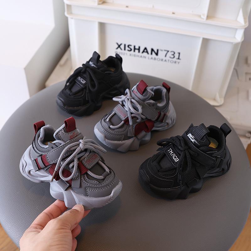 2025 Spring/Autumn Kids' Soft Sole Sports Shoes: Comfortable Casual Running Shoes for Boys and Girls