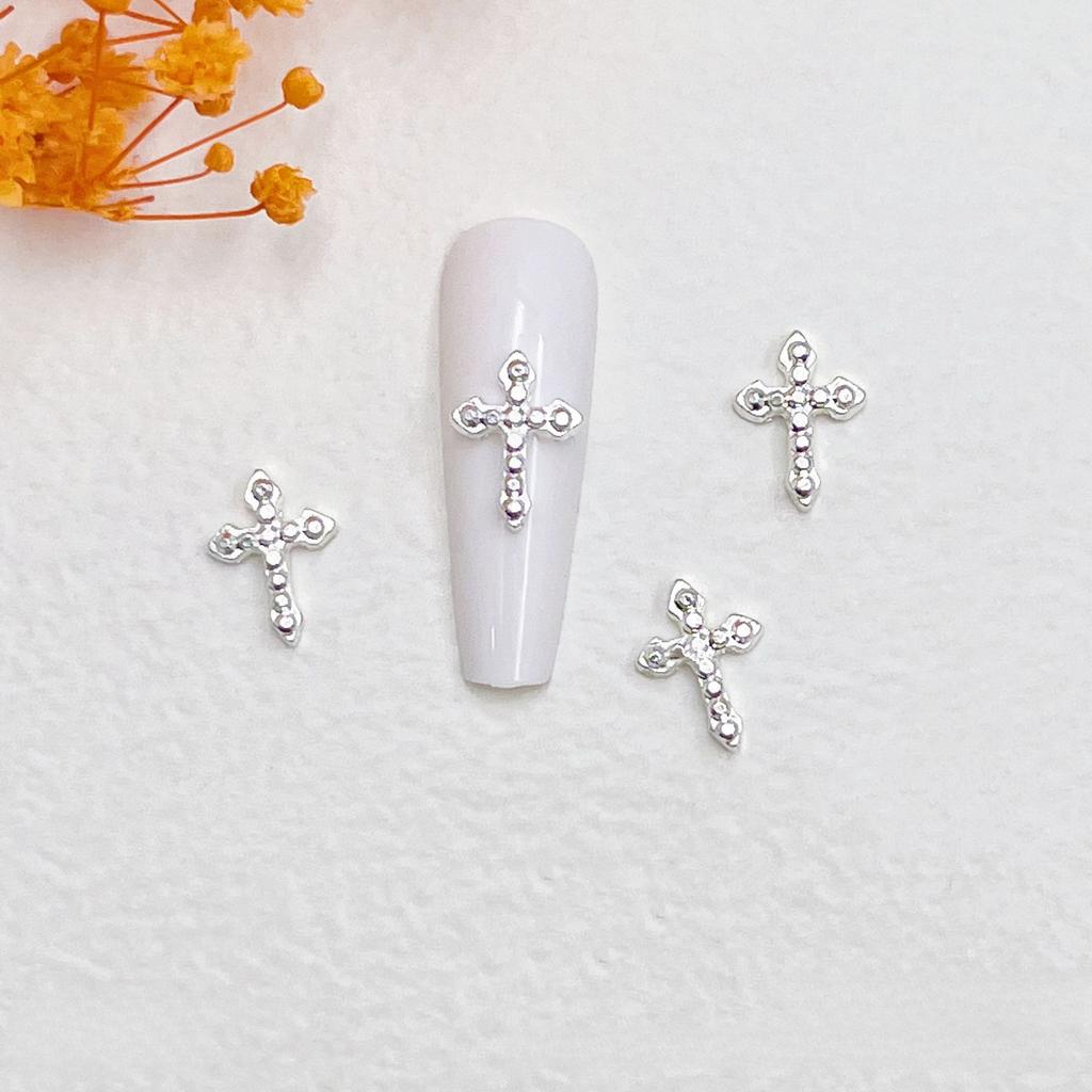 100pcs Vintage Cross Silver Alloy Nail Stickers
