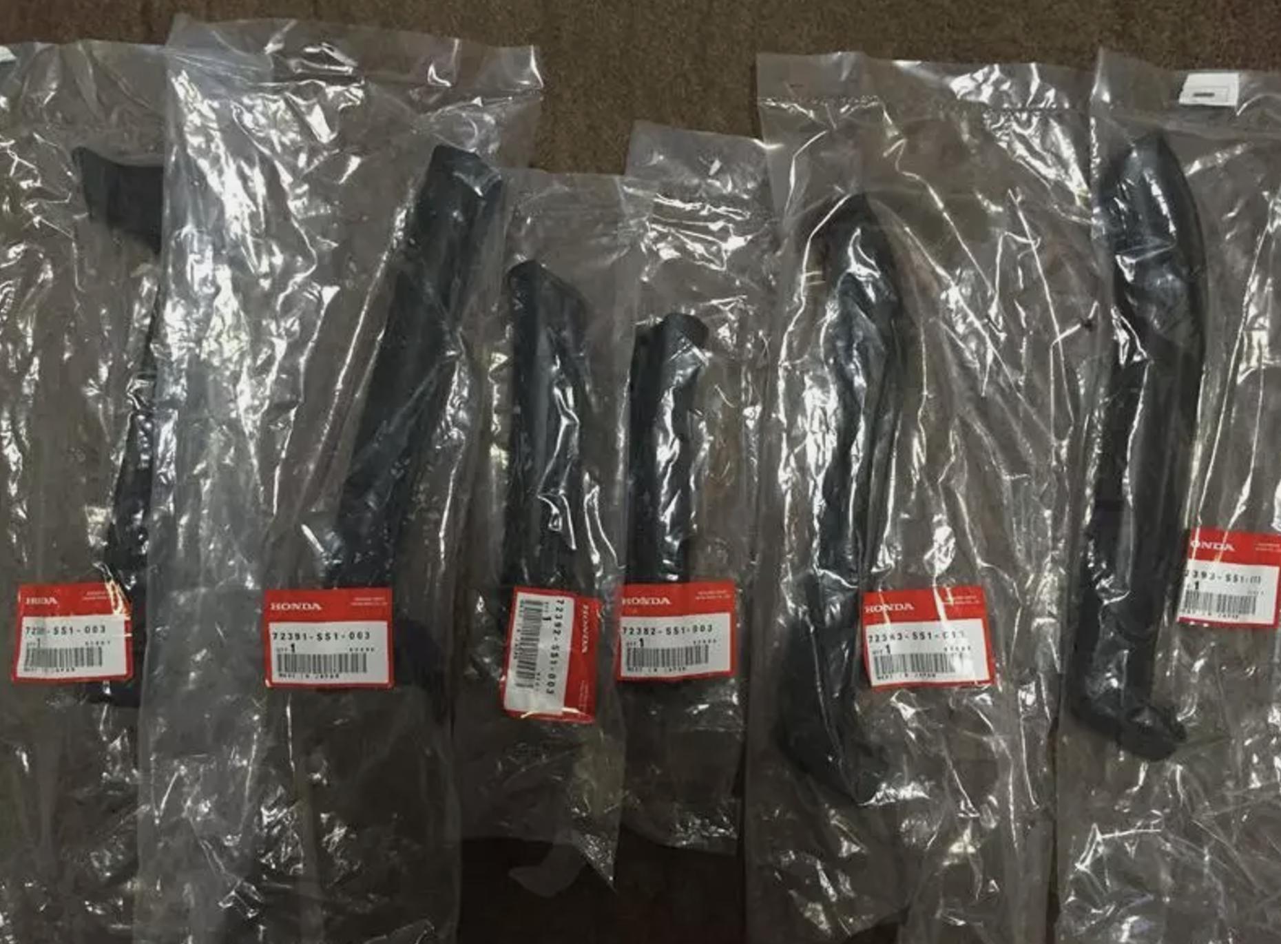 

Honda Genuine BEAT PP1 WEATHERSTRIP MALL SOFT TOP RUBBER SEAL SET x6 Set