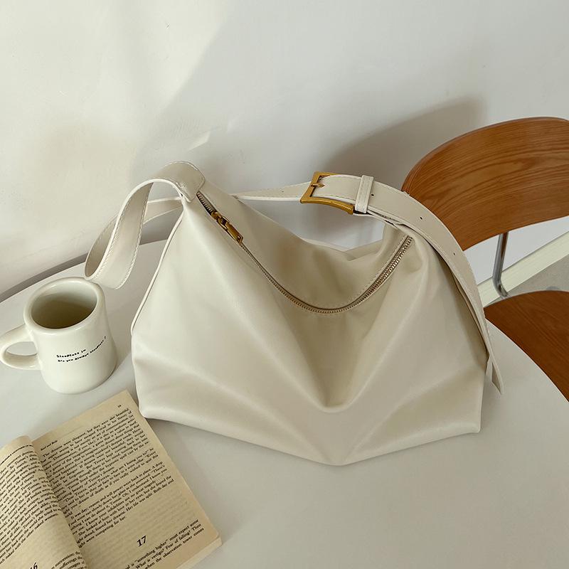 Korean Minimalist Large-Capacity Daily Shoulder & Crossbody Bag for Women 2025