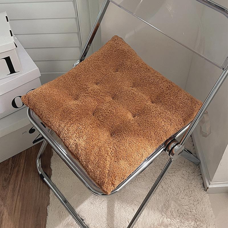 

Winter Simple Plush Cushion Fart Cushion Office Sedentary Artifact Thickened Cushion Student Classroom Mat 40x40cm
