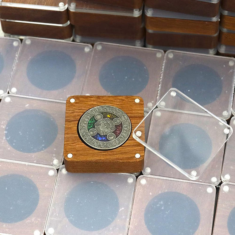 Boîte de présentation pour capsules de pièces en bois avec couvercle transparent Support de rangement compact pour pièces Étui de présentation pour dollar en argent