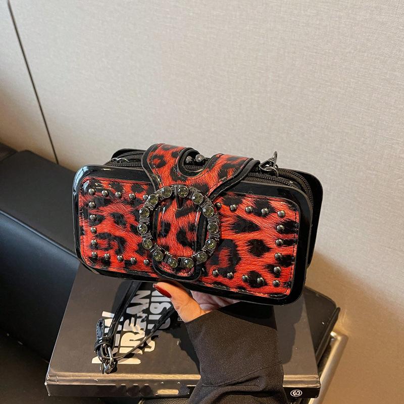 New Trendy Fashion Small Bag Retro Chain Small Square Bag Korean Version Single Messenger Bag Multi-pocket Locomotive Bag