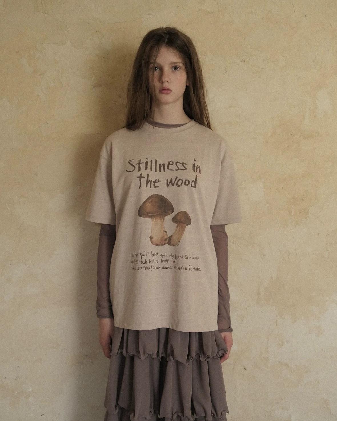 

In-Stock Autumn 2025: Korean-Style Mushroom Print T-Shirt and Solid Long Dress Set for Women One size
