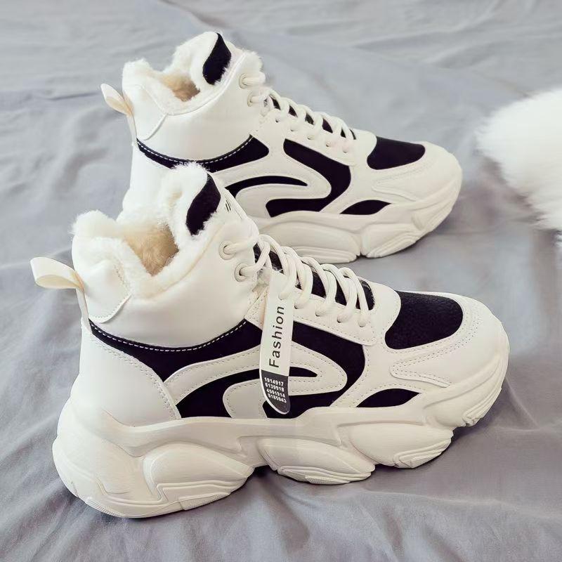 

Флисовые кроссовки для папы женские зимние новые корейская версия теплые спортивные ботинки с высоким верхом студенческие хлопковые туфли ins трендовые туфли 40