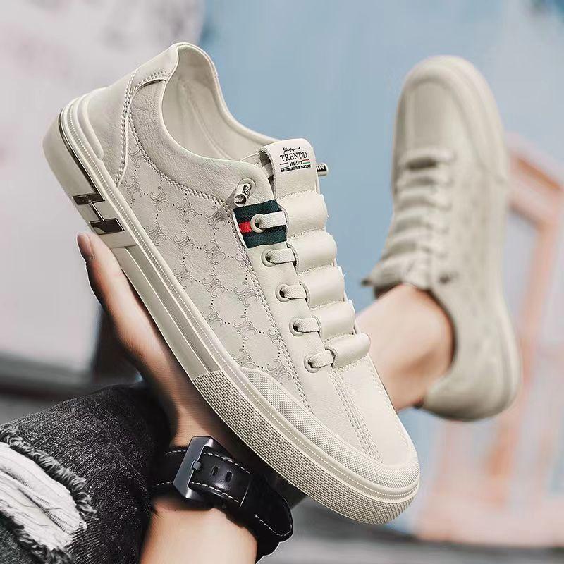 Höst nya herrskor andningsbara små vita skor trendiga bekväma platta sportskor avslappnade board shoes