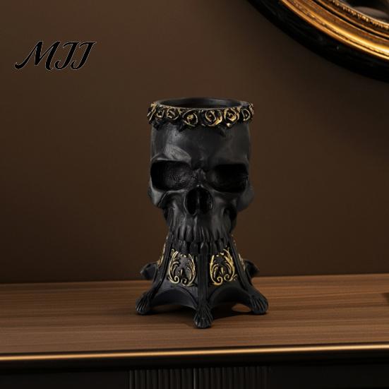 Retro Skull Ornament Gothic Vase, Spooky Resin Head Statue, Halloween Table Centerpiece Home Decor Flower Vessel for Shelf Mantel Decorative