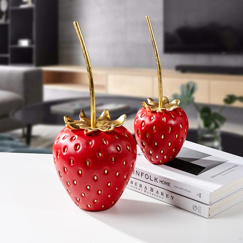 Simulation Strawberry Fruit Display Resin Crafts Gold Strawberry Figurine Decorative Figurines Home Decoration Accessories