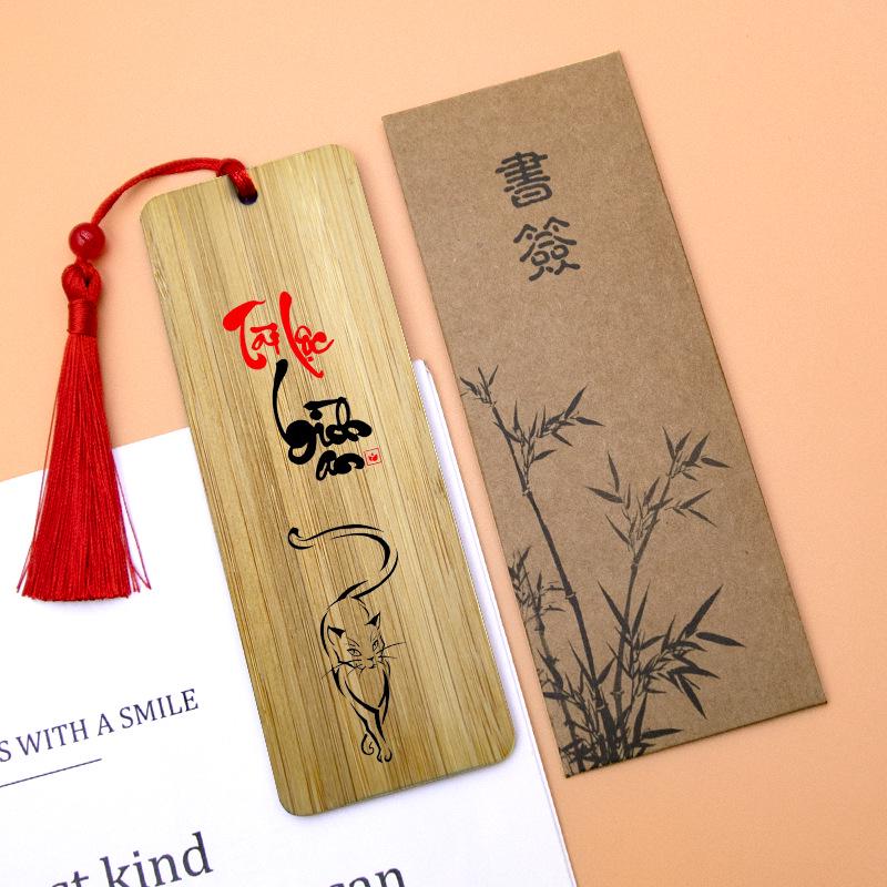 Bamboo Zodiac Bookmark with Blessing Words - Wooden Pendant Gift for Students & Friends