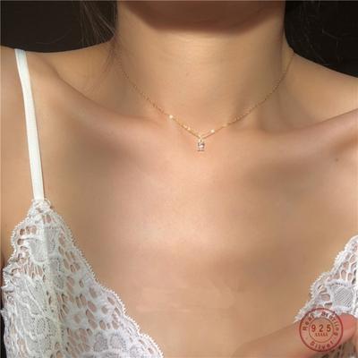 Collier avec pendentif en argent sterling 925 et diamant plaqué or 14 carats pour femme, chaîne de clavicule brillante à la mode