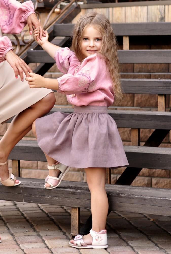 Etnisk barneskjorte med broderi, ukrainsk skjorte med broderi, Folkebrodert skjorte for jenter, Brodert skjorte, Brodert skjorte laget av naturlig lin