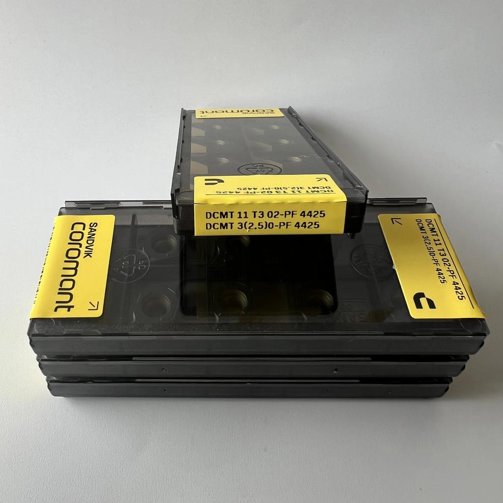 Sandvik / DCMT11T302-PF 4425 / Industrial Indexable Carbide Inserts 10 Pcs