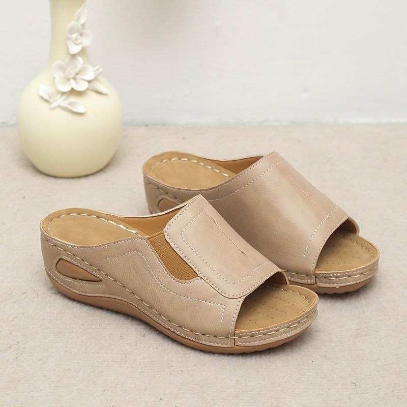 Thick-bottomed Open-toed Muffin Beach Slippers Women's Summer Slope Heel Lightweight Polyurethane Bottom One-word Cool Slippers