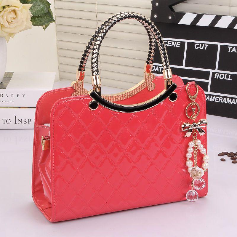 

New Fashion Shoulder Bag Crossbody Bag Women s Versatile Handbag Trend Bag кавун червоний колір