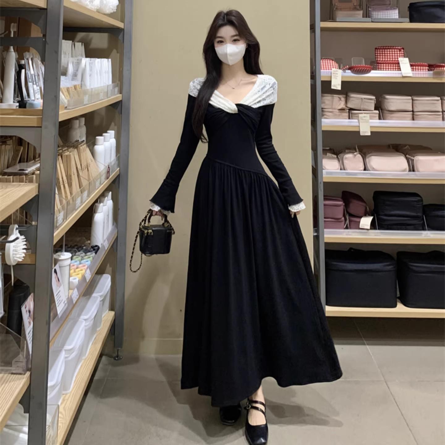 

French Style Lace V-Neck Knot Dress: Contrasting Colors, Two-Wear A-Line Skirt for a Chic Autumn/Winter Look Small чёрный