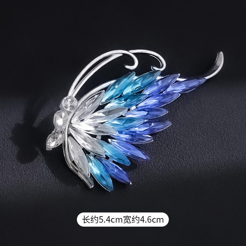 

Темперамент Моделирование Брошь Бабочка Трехмерный Бриллиант Постепенное Изменение Высококачественная Нишевая Булавка Модный Яркий Бабочка Корсаж