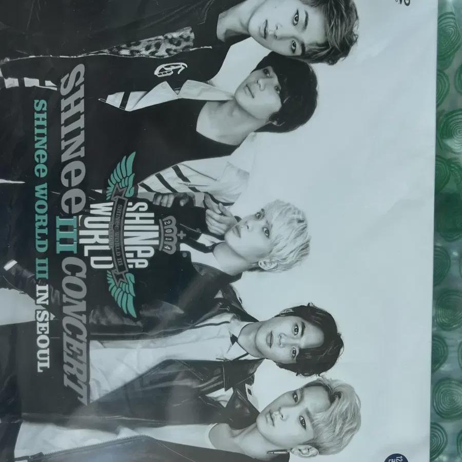 

Блестящий мир 3 DVD