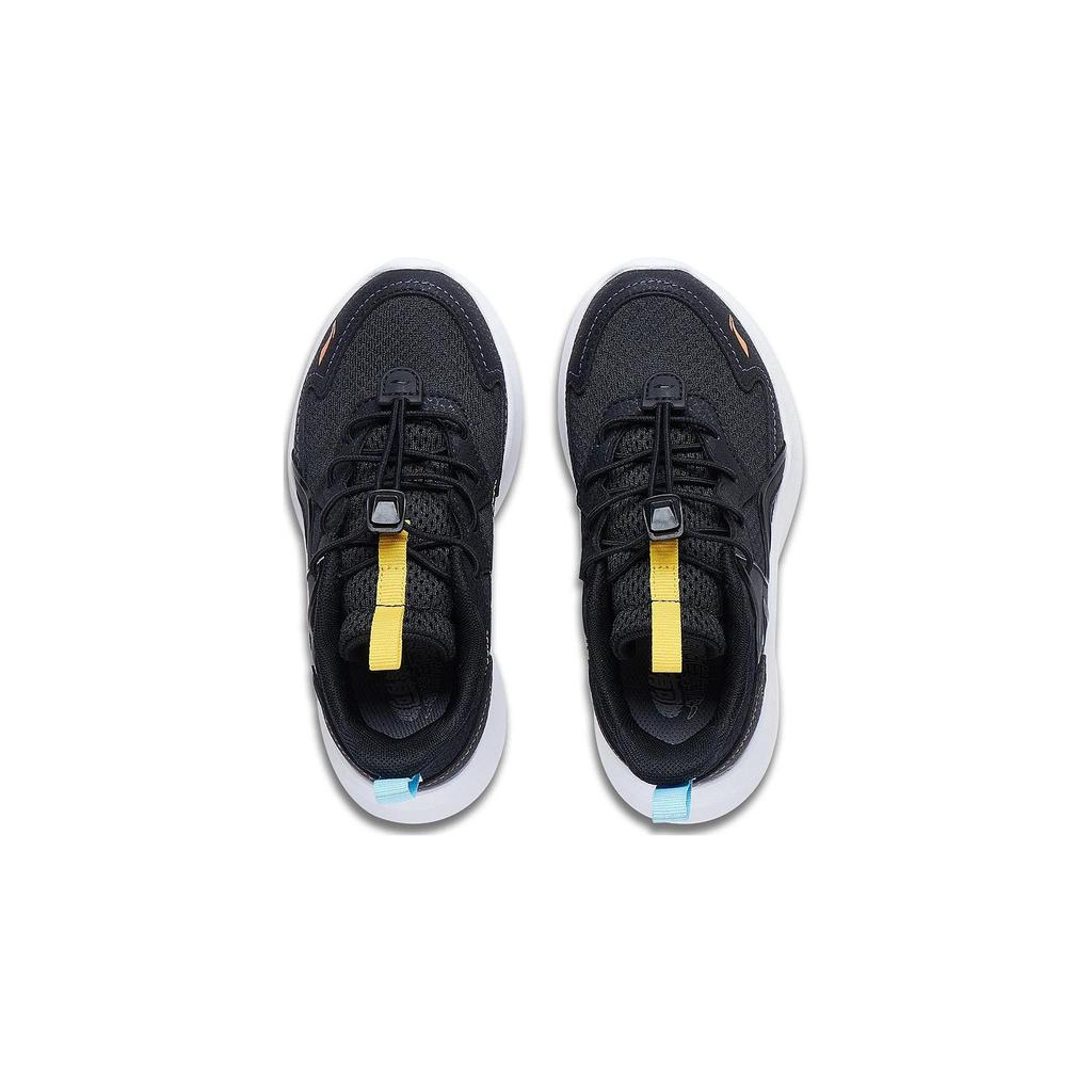 Li Ning Kids Ling Yue 3.5 Comfortable Shock Absorbing Durable Low Top Running Shoes Kids running shoes Black YKNT090-1