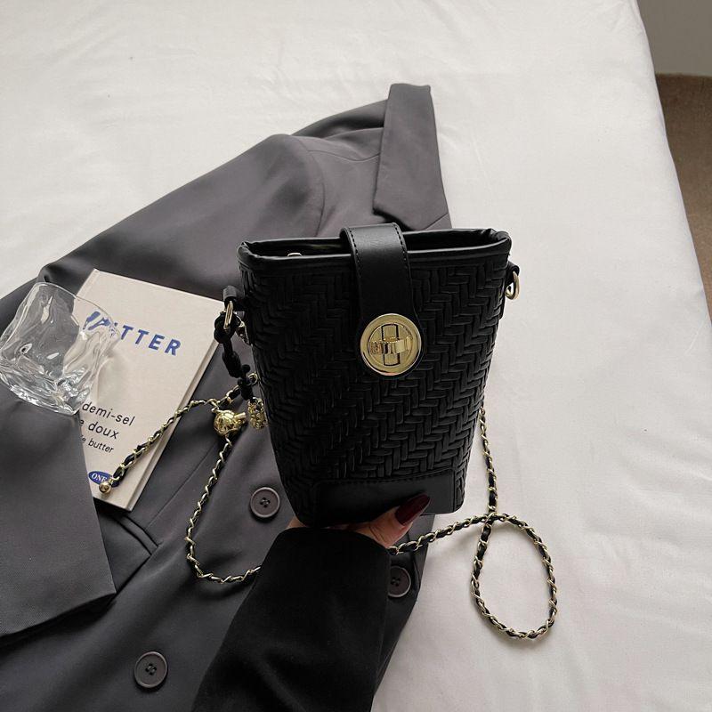 

Women s Bag 2025 New Arrival Women s Bag Cross Body Bucket Bag Large Capacity Popular Western Style Woven Bag Satchel Shoulder Black