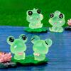 Figurines Frog Fluorescence Resin Cute Animal Toy Model Desktop Car Decoration
