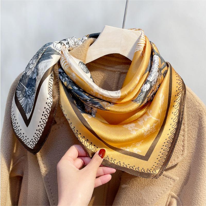New Yellow and White Daisy Plain Crepe Satin Printed Silk Scarf Spring High-grade Mulberry Silk Small Square Scarf Gift