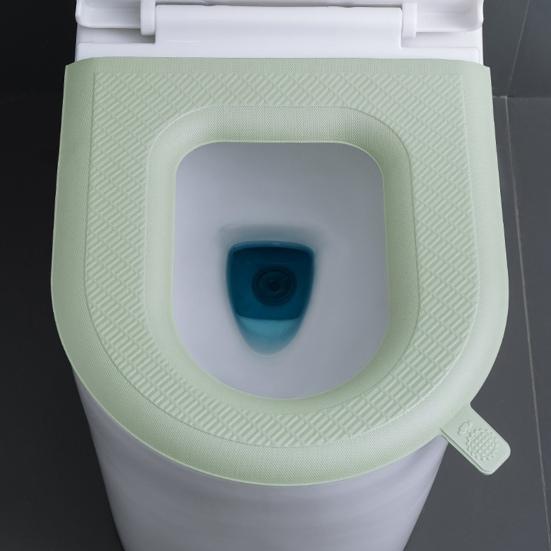 Toilet Seat with Integrated Handle Easy To Clean EVA Waterproof Material Thickened Non-Slip Surface Quick Drying Toilet Seat Pad