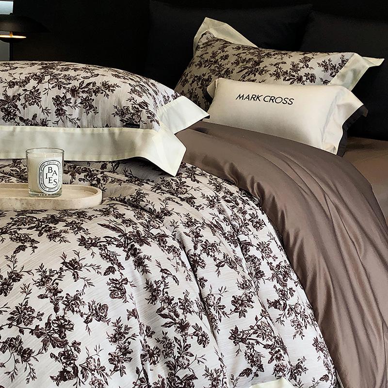 

Retro Floral Long-Staple Cotton Duvet Cover Set in Brown, Gray & Yellow 1.8m bed sheet set for 200*230cm quilt