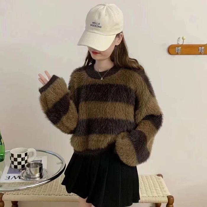 

Осень и зима выглядят стройно и носят иностранный стиль, ленивый стиль, пуловер из искусственной норки, топ с длинными рукавами, модный ретро полосатый свитер 412-115 (average size) верблюд