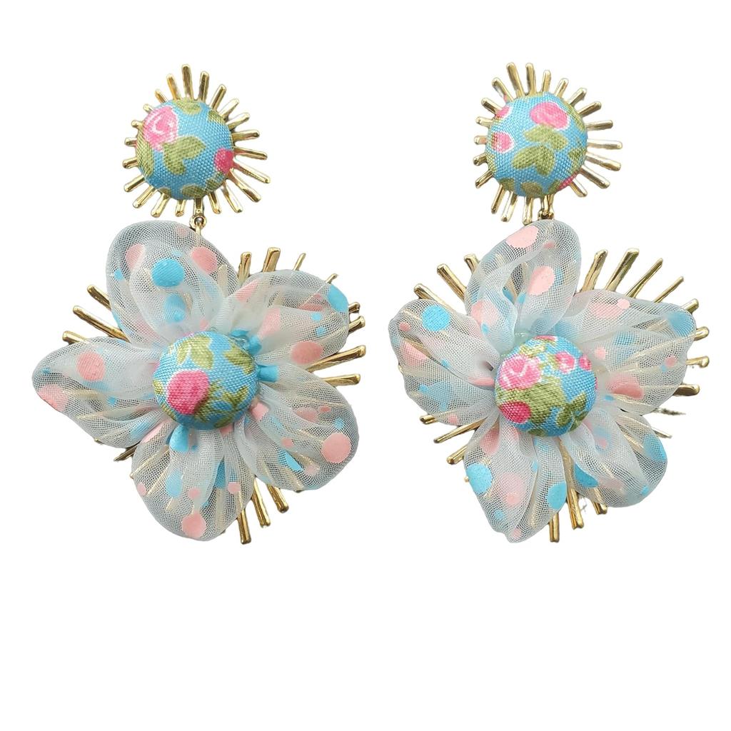 Modisches Acryl-Schmetterlings-Ohrring-Set für Damen mit elegantem Design | Auffälliges, leichtes Jhumki-Set für den traditionellen indischen Look |