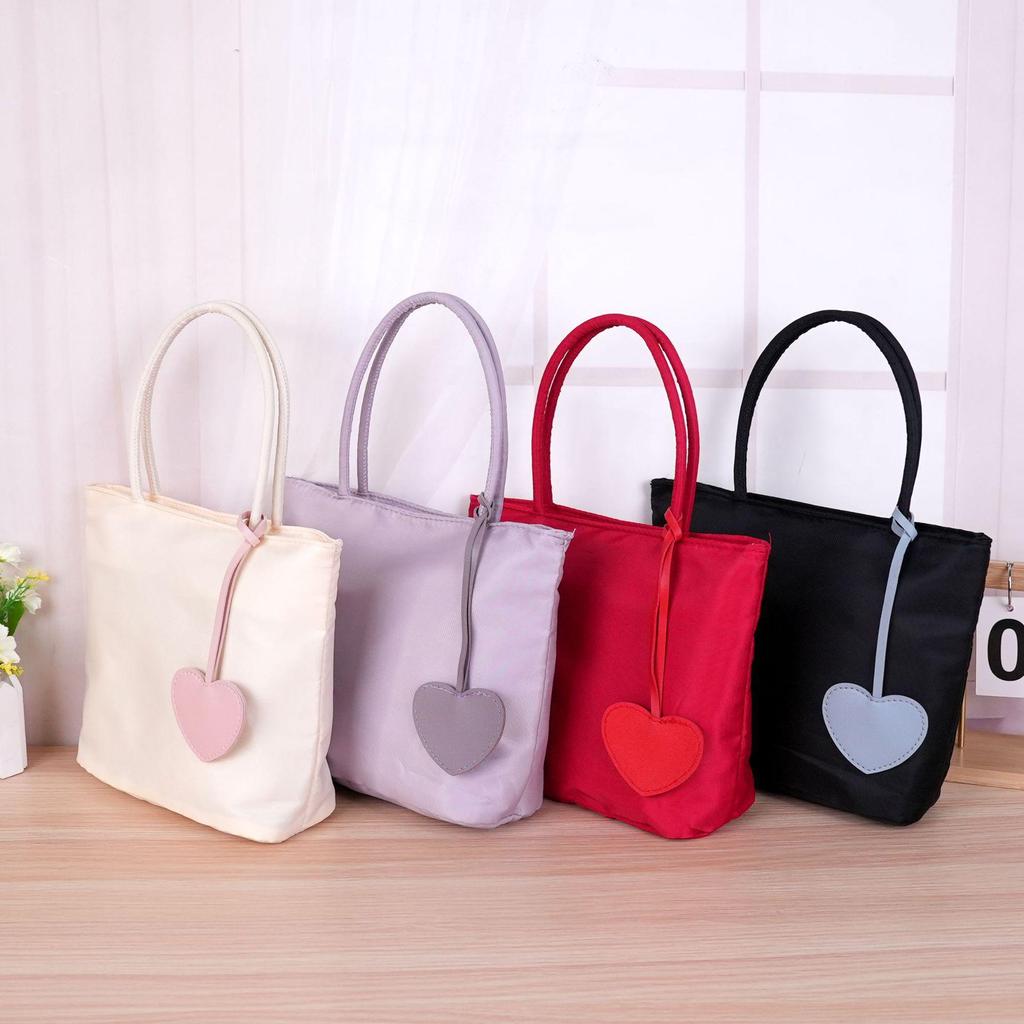 Korean Women's Fashionable Mini Heart Underarm Handbag - Versatile Shoulder Bag and Gift Option