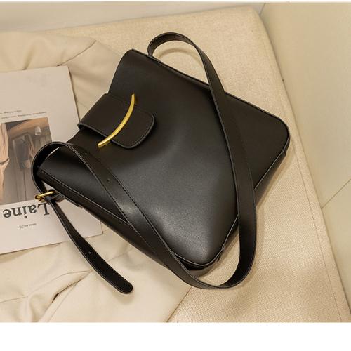 Дизайнерская сумка — фото 8