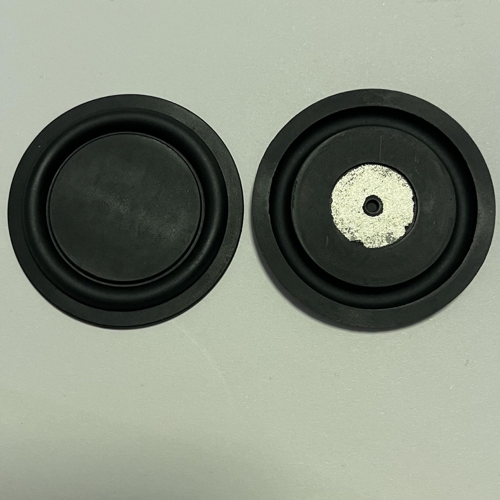 2-inch Bass Diaphragm CD Pattern Speaker Horn with Red Bull Can Design