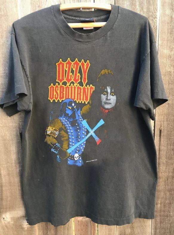 Vintage OZZY OSBOURNE 1982 Tour Charcoal Unisex Shirt Reprint S-5XL KH16424 M