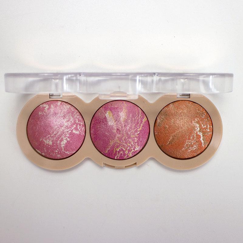 

YH697 Матове Тріо для Контурування та Хайлайту: Пудра, рум яна та тіні для повік у 3 медових відтінках