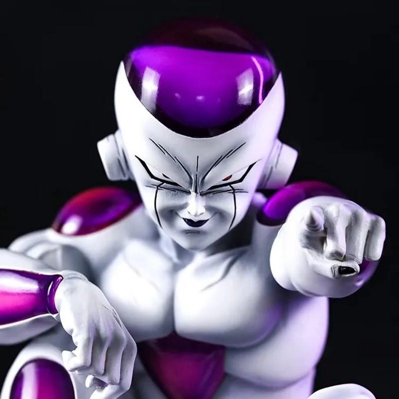 One Piece & Dragon Ball Z Premium Frieza Sitting Pose Figures