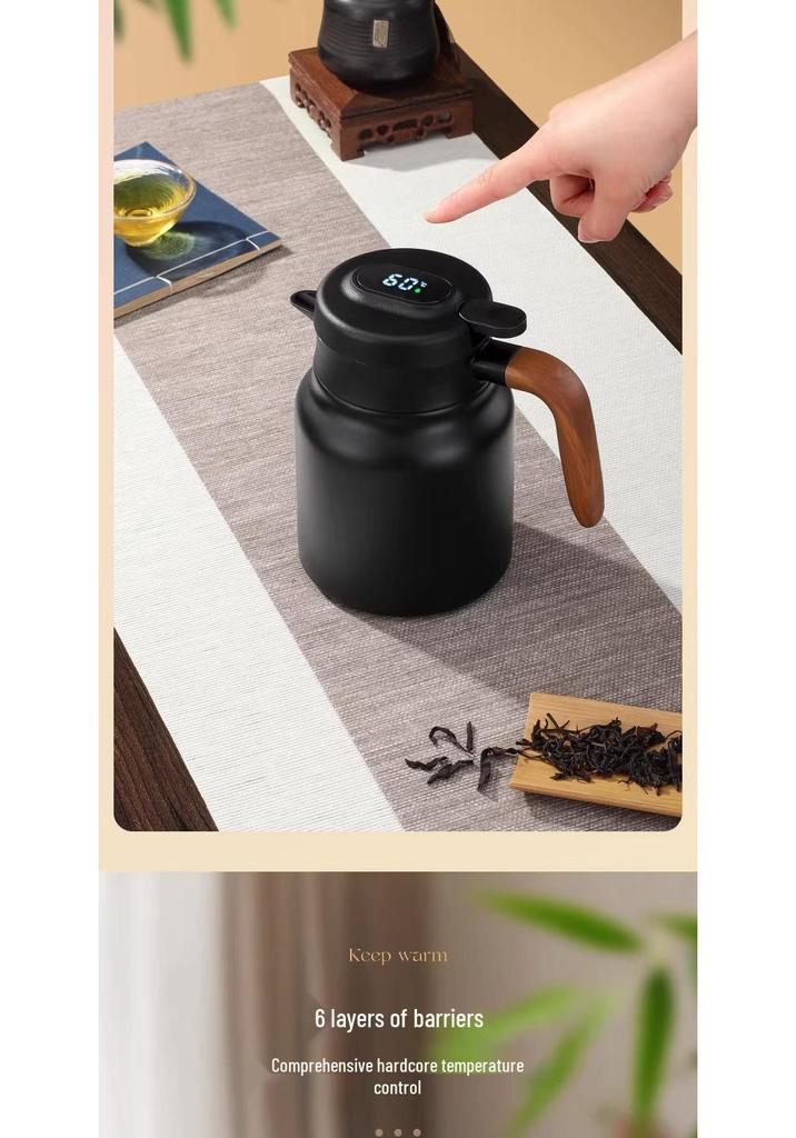 Portable Large Capacity Stainless Steel Tea Stewing Pot with Wooden Handle and Water Separator