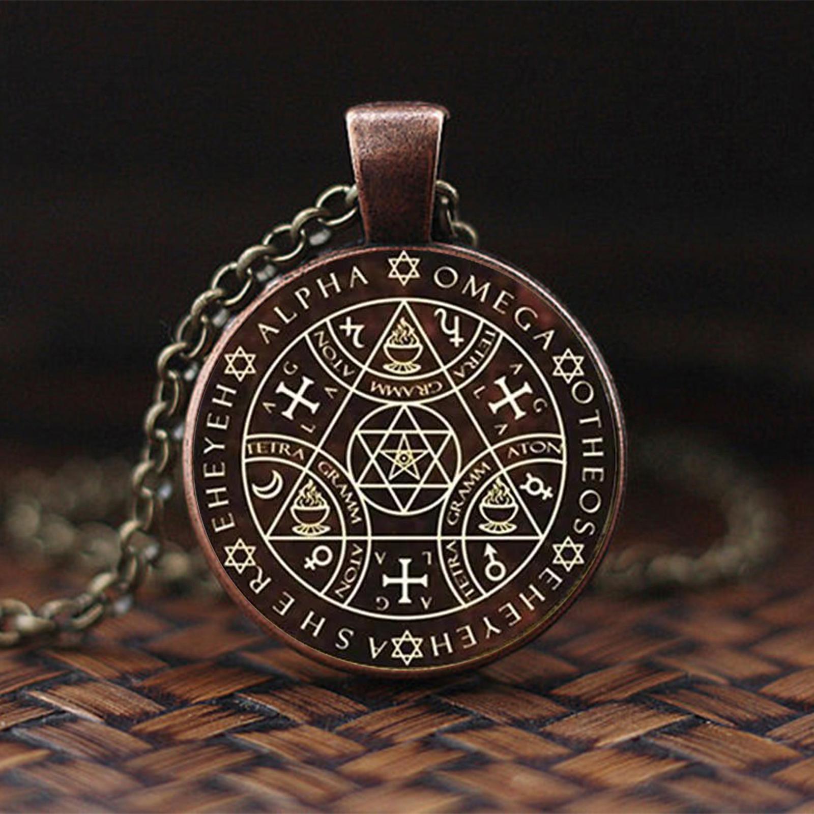 

Vintage-Style Necklace With A Round Solomon Logo Pendant; A Necklace Jewelry Gift.