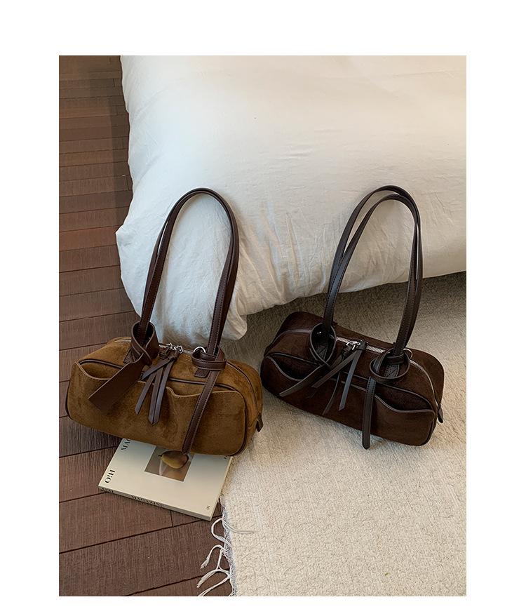 2025 Autumn Large Capacity Retro Frosted Shoulder Tote Handbag