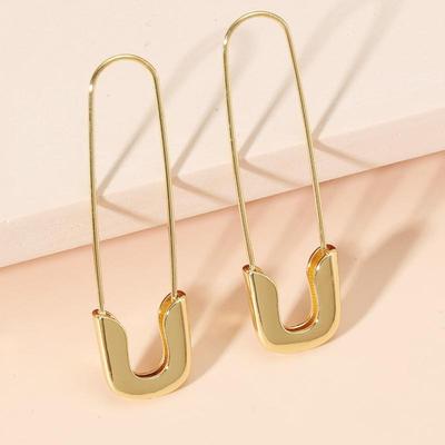 Ohrringe mit Steckdesign