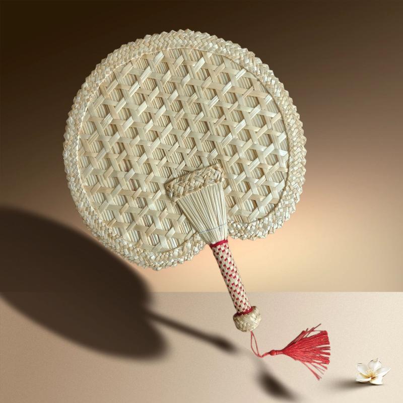Fashion Hand Woven Wheat Straw Fan Exquisite Rustic Chinese Portable Vintage Handheld Fan For Summer Cooling
