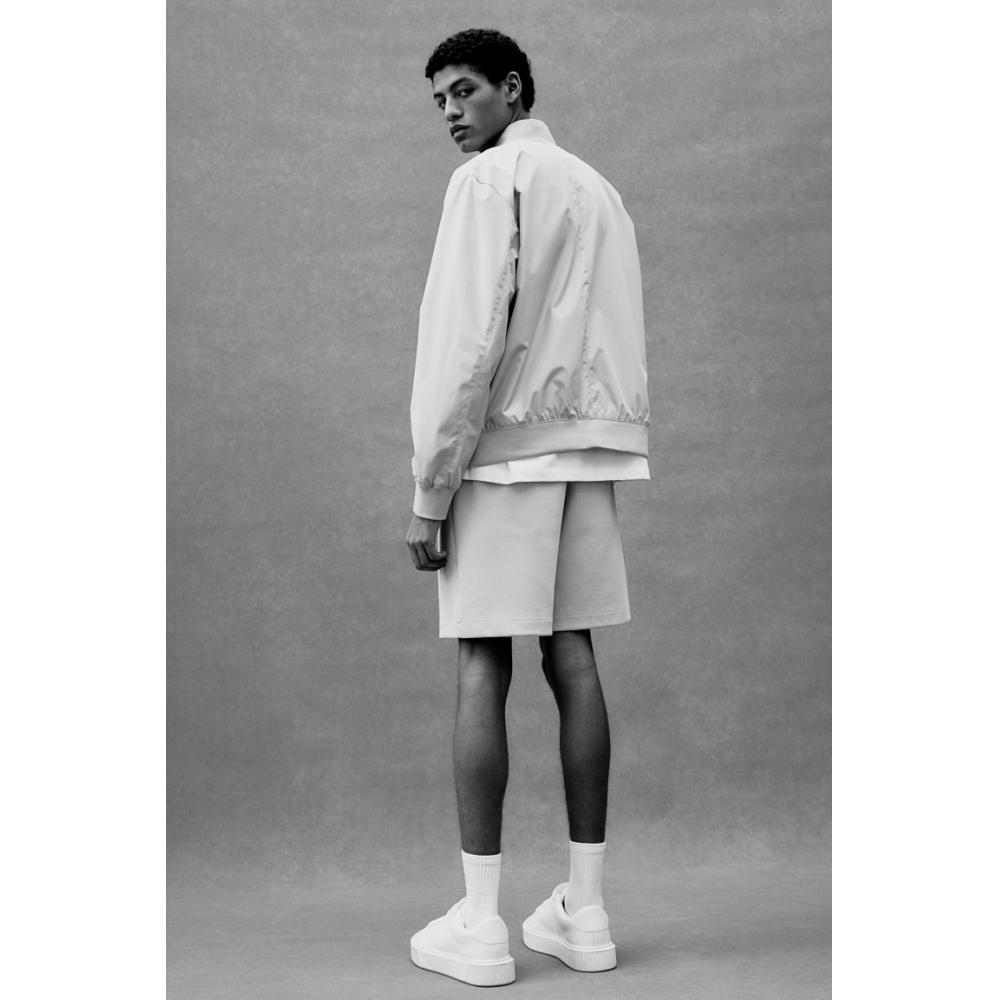 H M ligHtweigHt boMber Jacket Regular Fit ligHt Beige