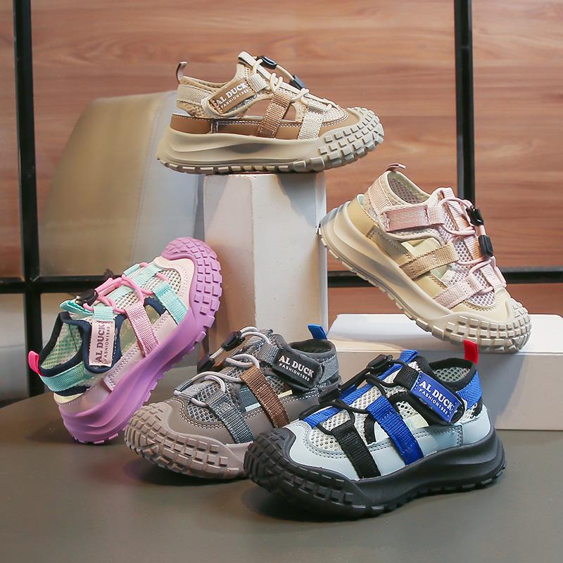 Summer Girls' Beach Sandals Mesh Breathable Children's Sports Shoes Soft Bottom Preschool Children's Beach Sandals