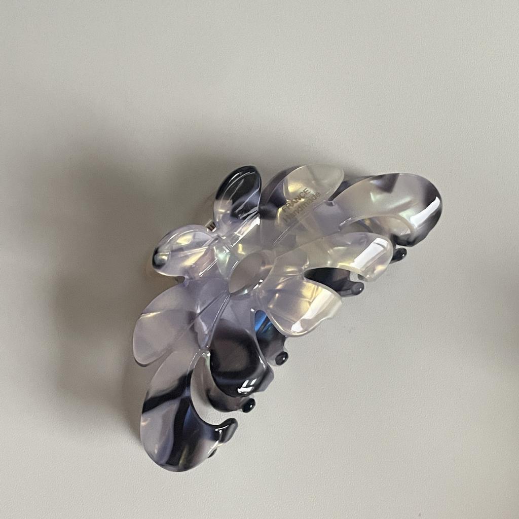 Exquisite French Retro Acetate Flower Hair Claw Clip Sweet Elegant Large Hair Clips Fashion Versatile Hair Accessories for Women