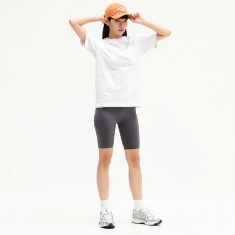 New Balance Tee Kqj Nbnee21023 16 Public Essential Back Big Logo Short Sleeve Tee  St